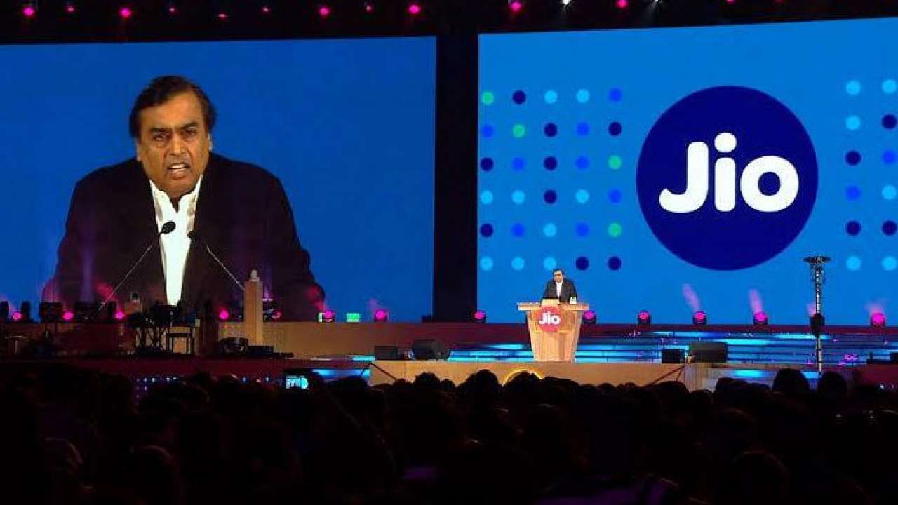 Reliance Jio now offers 4.5 Gb data per day for Rs 299